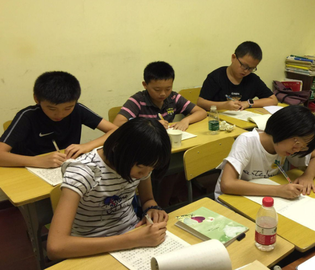 <b>校园推出差异化解读方法视障学生有专属的有声版方针解读材料</b>